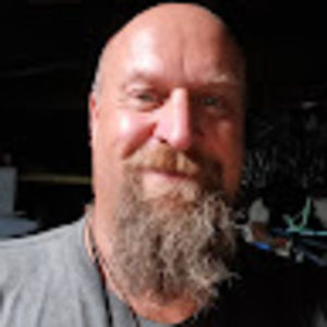 Meet your Posher, Eric